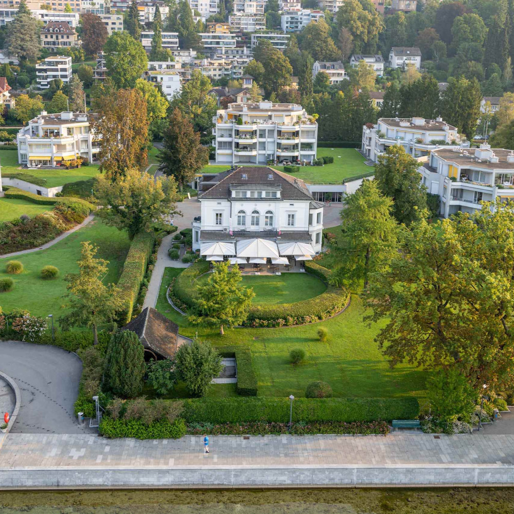 Aussenansicht villa schweizerhof luzern 04