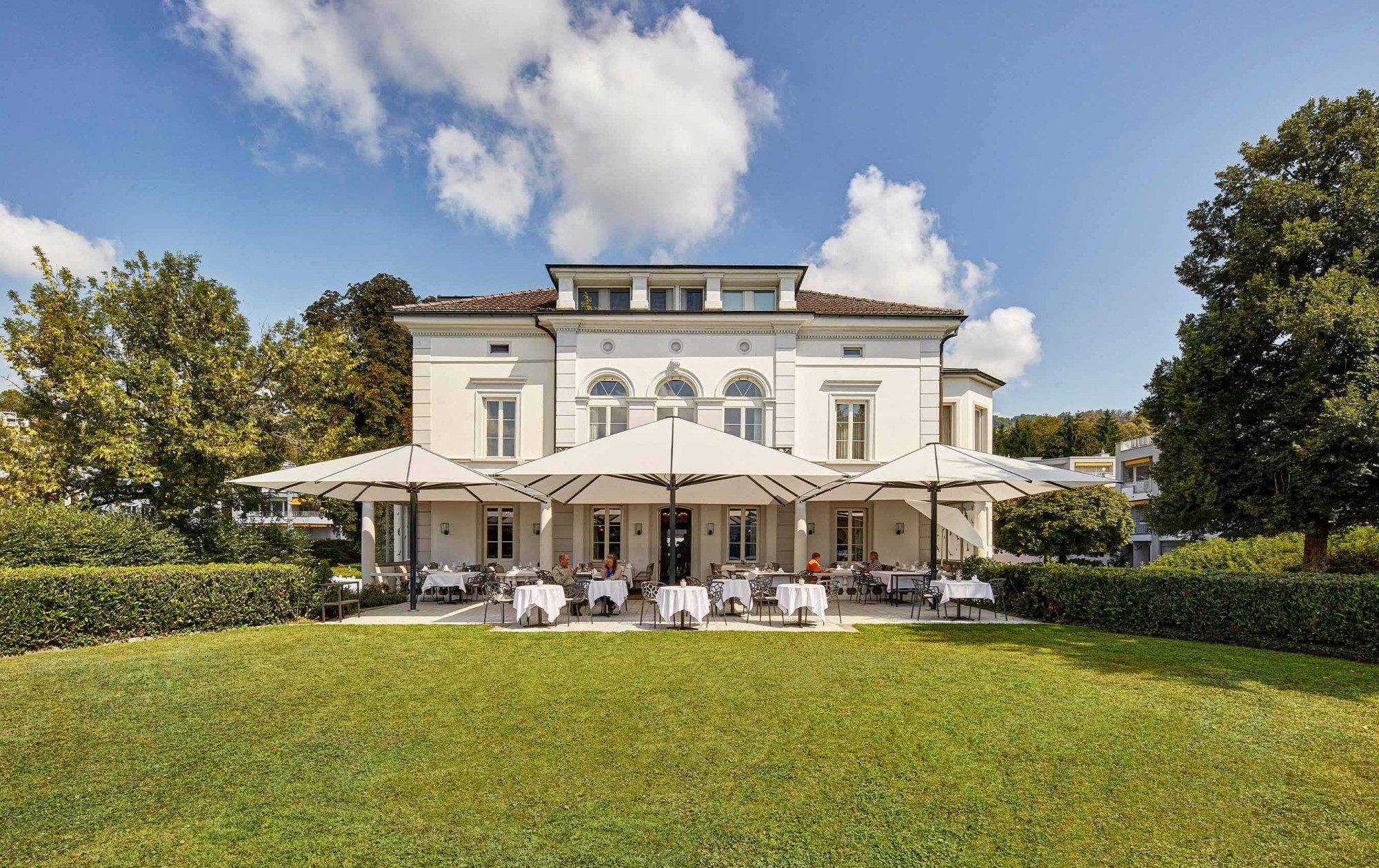 <p>Das Restaurant in Luzern <br
/>mit Terrasse am See.</p>