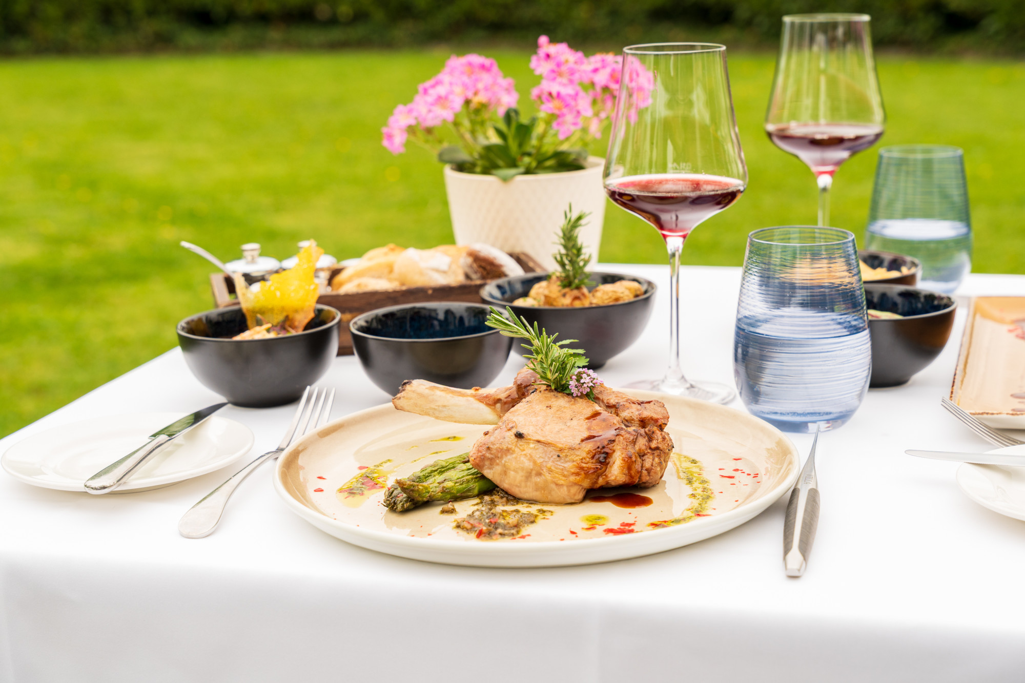 <p>Das Restaurant in Luzern <br
/>mit Terrasse am See.</p>